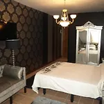 El Pomar Гостевой дом Новалес