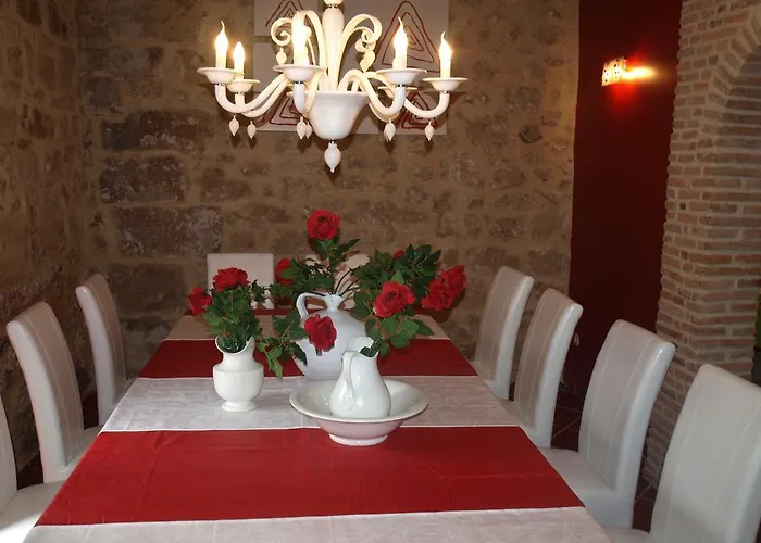 ゲストハウス El Pomar ノバレス