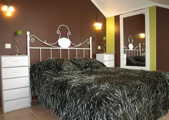 Гостевой дом El Pomar Новалес