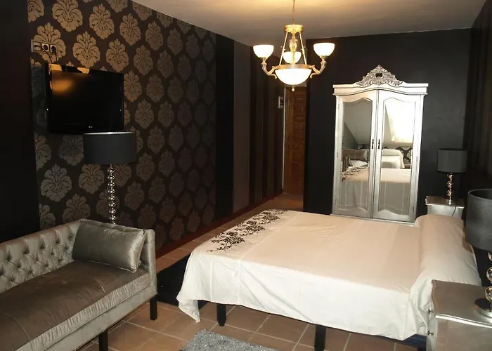 El Pomar Гостевой дом Новалес