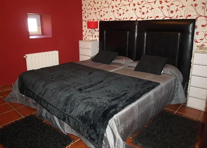 ゲストハウス El Pomar 2*