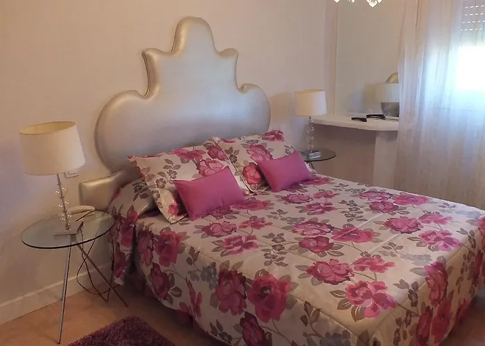 El Pomar Гостевой дом Новалес