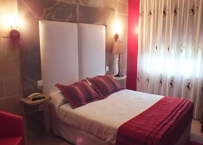 El Pomar Новалес