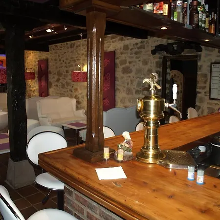 招待所 El Pomar 2*